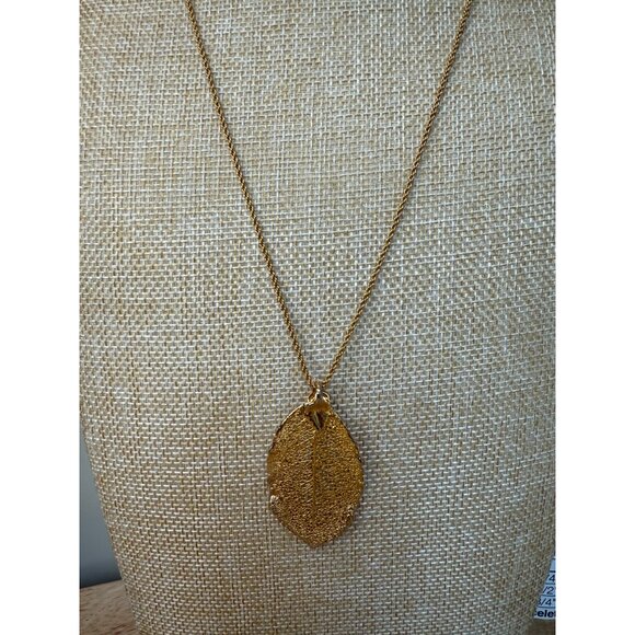Napier Gold-Tone Real Leaf Pendant Necklace 20" Chain - Picture 8 of 9